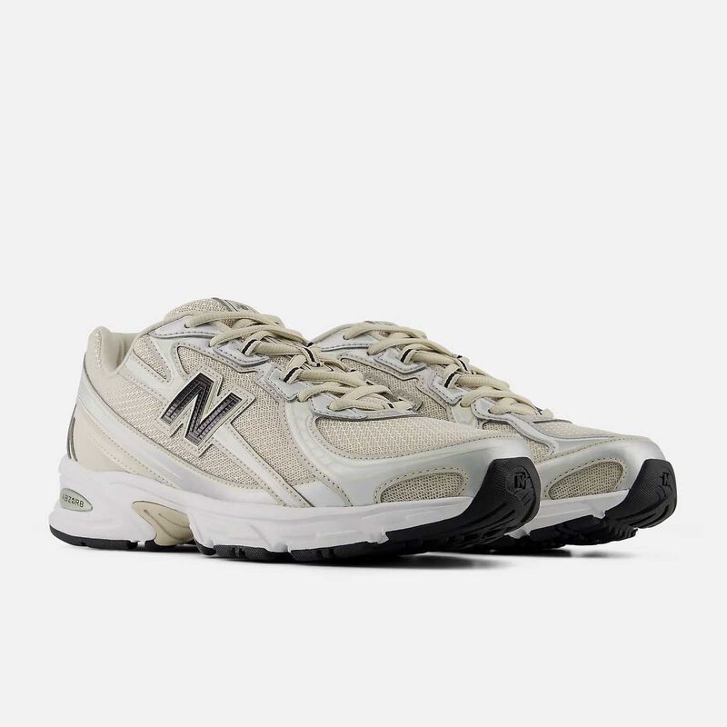 New Balance 740 Sneaker - Unisex image number 2